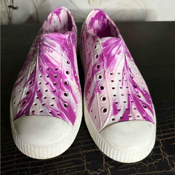 Native Shoes Pink and White Water Shoes - Picture 5 of 11